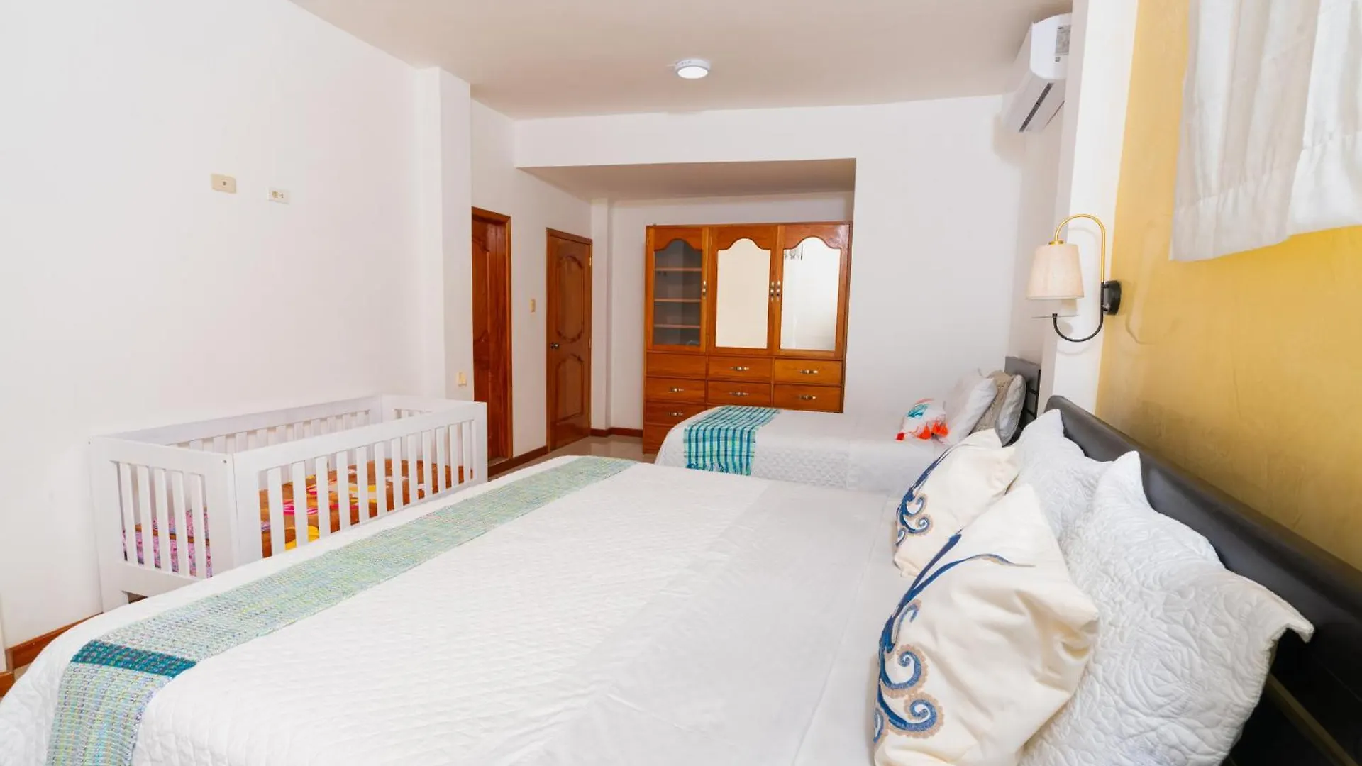 Aparthotel Exclusive Condo Galapagos And Beyond 1 Puerto Ayora